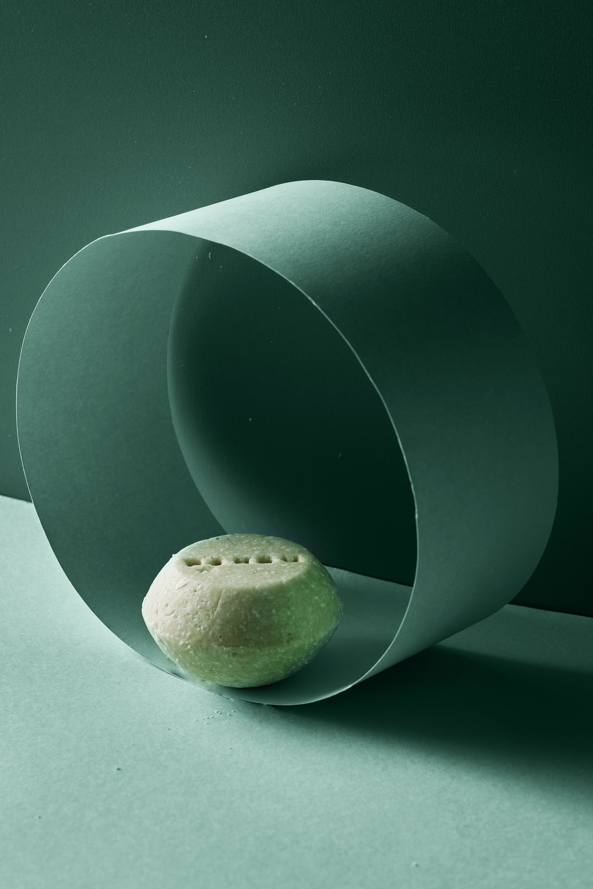 Banbu Shampoo Bar RIVUS for deep hydration